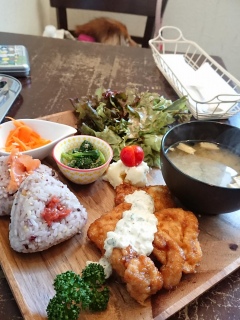 �a�@�A��ɂ���l�l